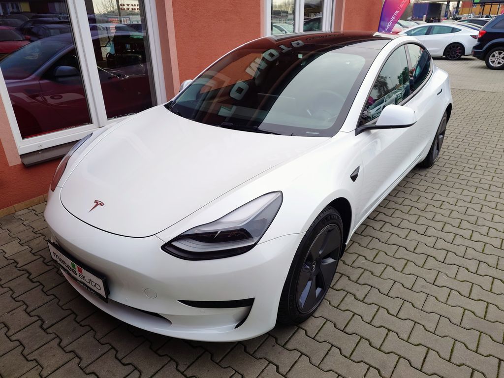 Tesla Model 3 Standard Plus 239 kW SOH 94,5
