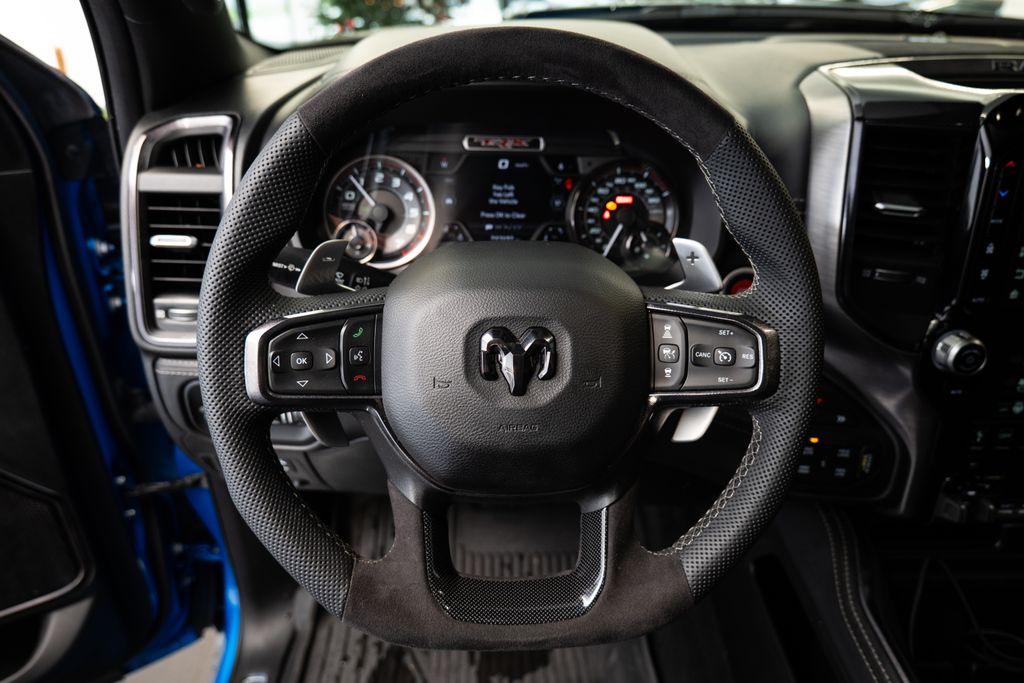 ram-1500-trx-stan-navijak-harman-kardon - 5