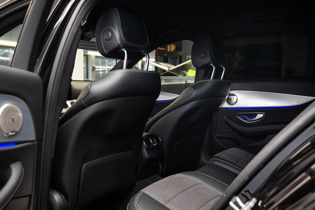 mercedes-benz-tridy-e-d-4matic-burmester-360-vyhriva - 8