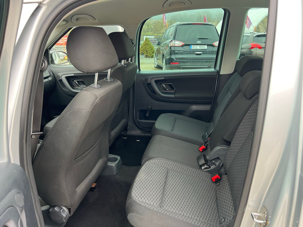skoda-roomster-1-6-tdi - 5