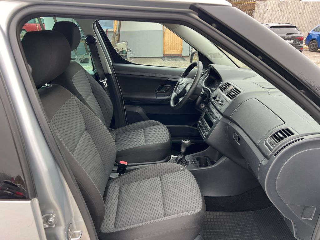 skoda-roomster-1-6-tdi - 8