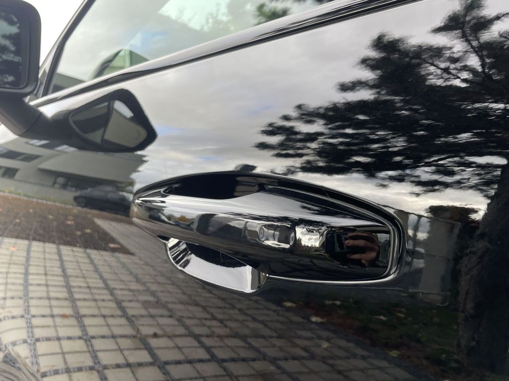 volvo-c40-recharge-twin-motor-82kwh - 5