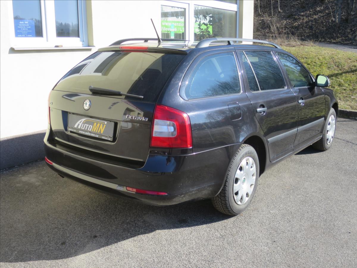 skoda-octavia-1-4-ambition-combi-tsi - 2