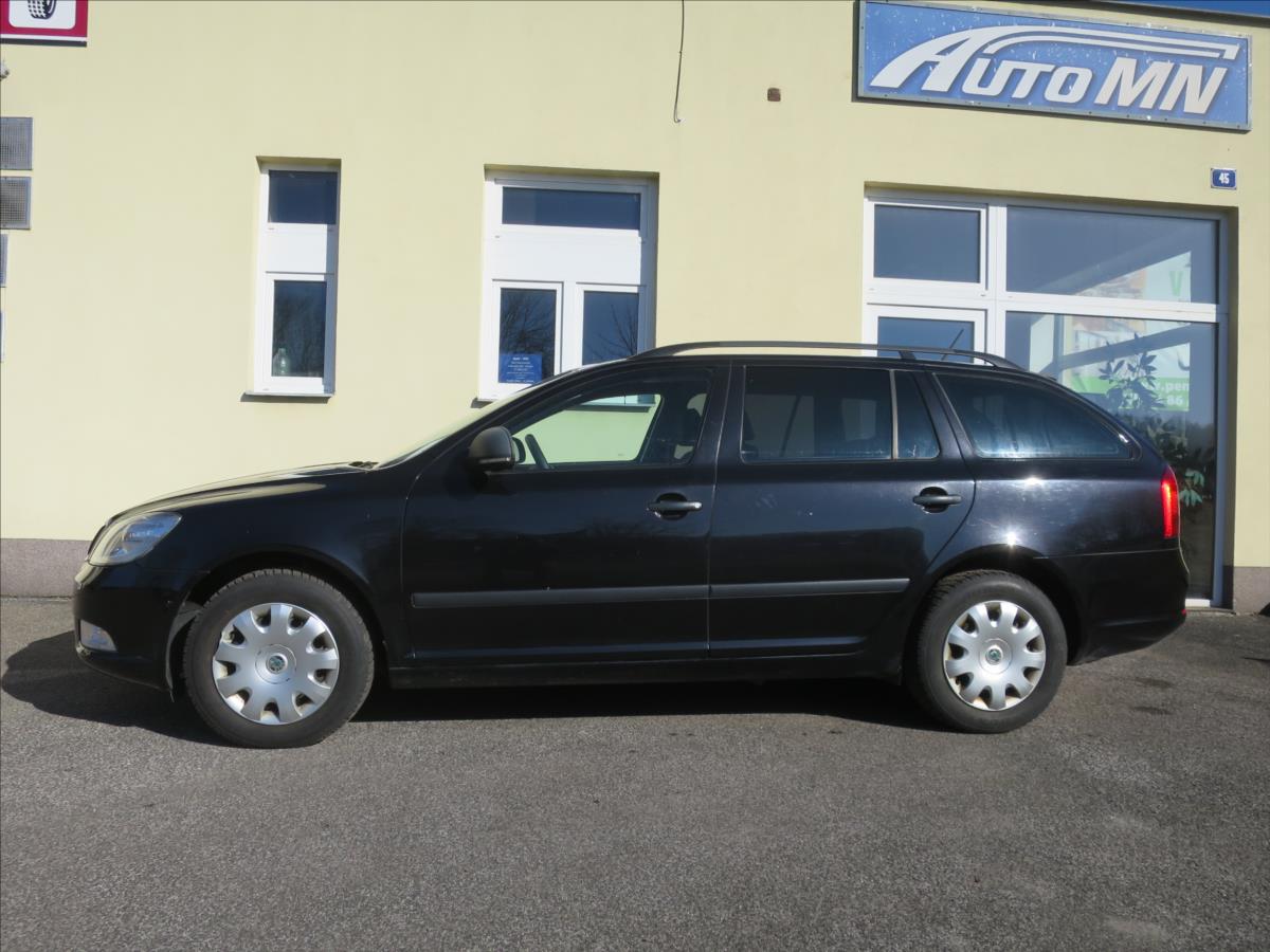 skoda-octavia-1-4-ambition-combi-tsi - 4