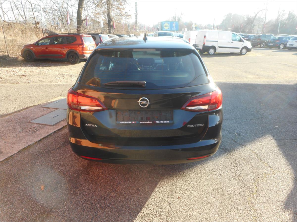 opel-astra-1-6-cdti-sport-tourer - 5
