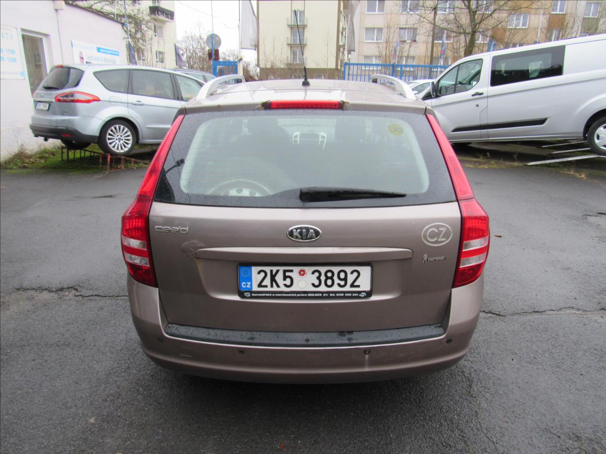 kia-ceed-1-4-lpg-combi-80kw - 4