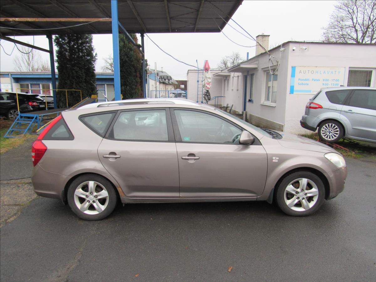 kia-ceed-1-4-lpg-combi-80kw - 7