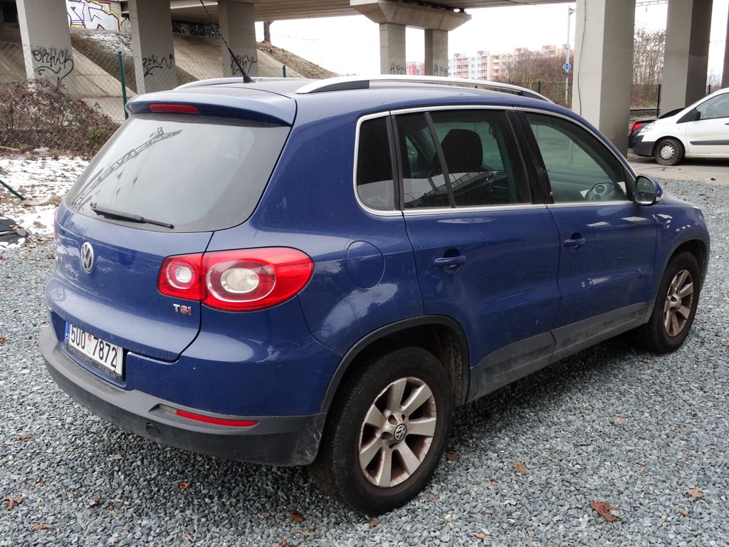 volkswagen-tiguan-1-4tsi-4motion-pojizdne-na-nd - 3