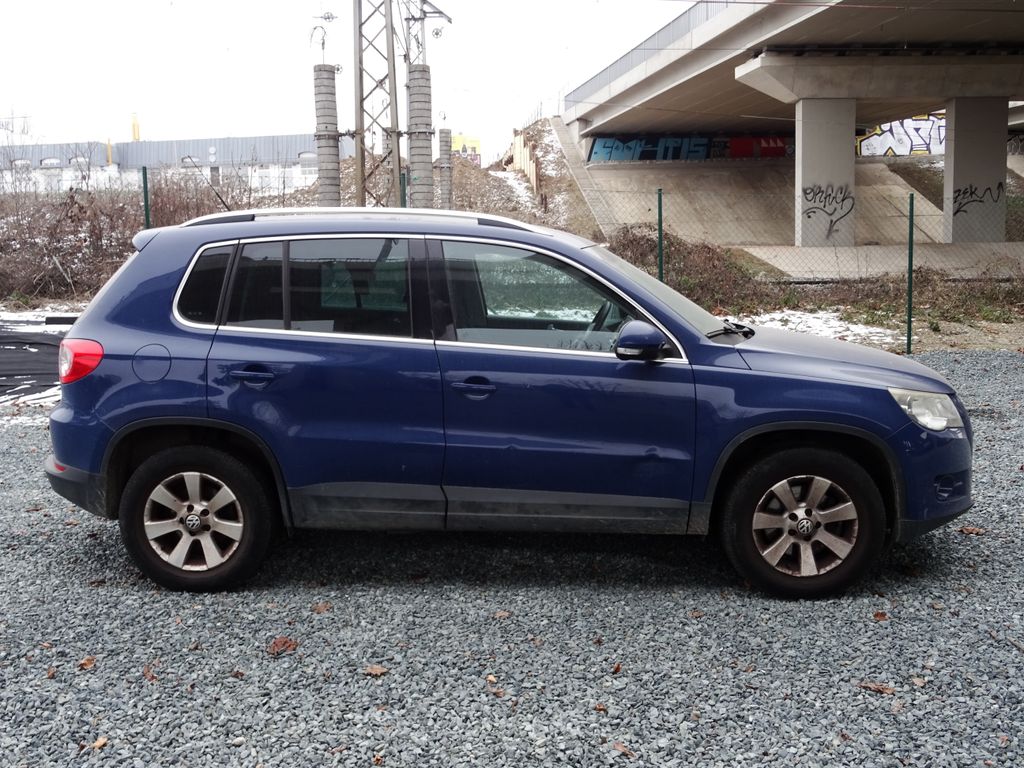 volkswagen-tiguan-1-4tsi-4motion-pojizdne-na-nd - 4
