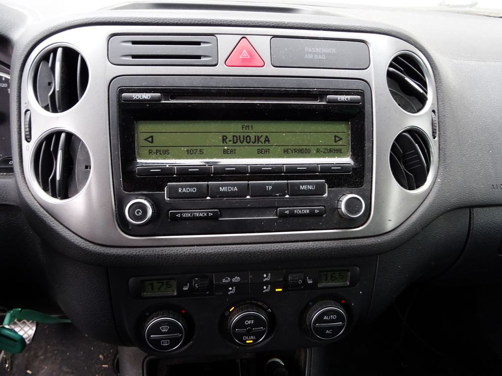 volkswagen-tiguan-1-4tsi-4motion-pojizdne-na-nd - 7