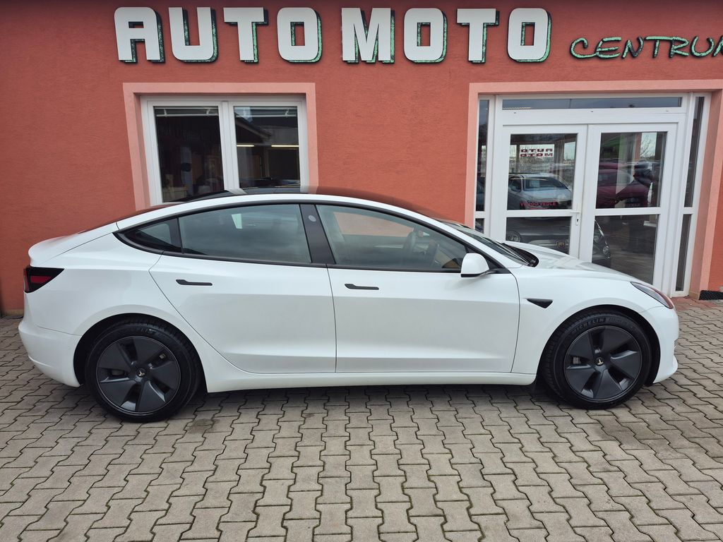tesla-model-3-long-range-dual-motor-366-kw-s - 4