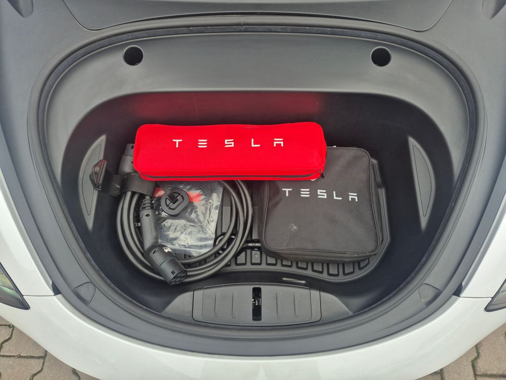 tesla-model-3-long-range-dual-motor-366-kw-s - 8