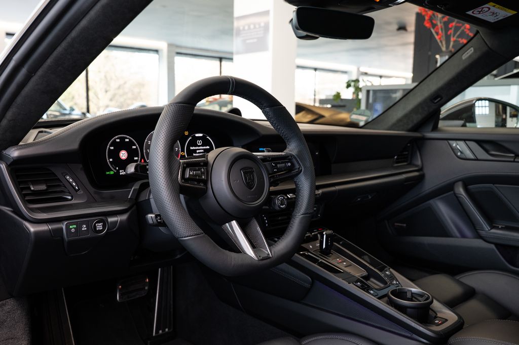 porsche-911-992-2-carrera-4-gts-techart - 5