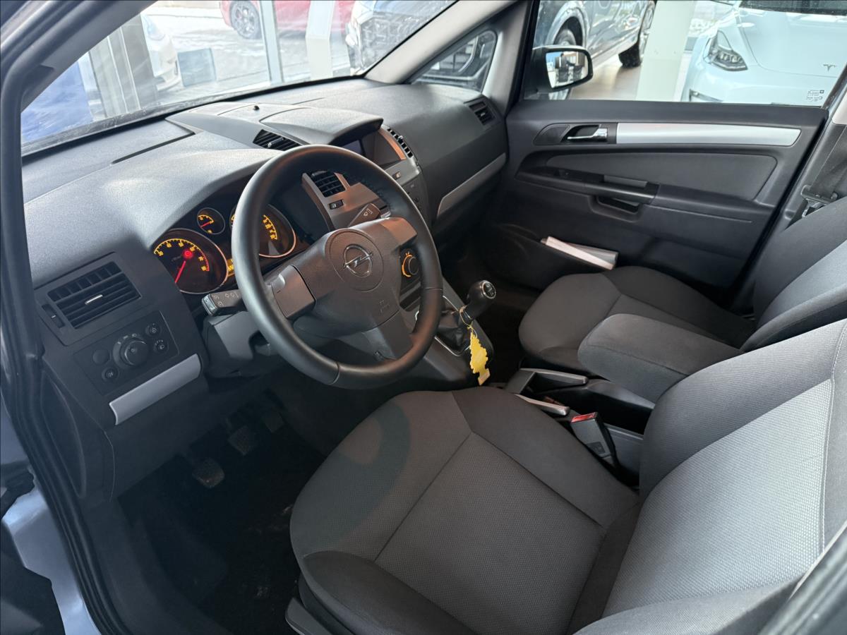 opel-zafira-1-6-77kw-serviska-7-mist - 6
