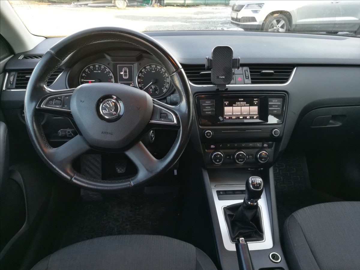 skoda-octavia-1-6-tdi-elegance - 3