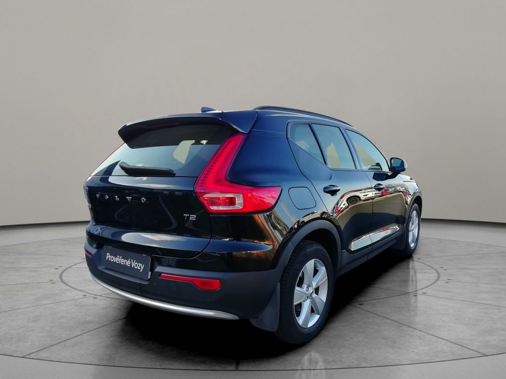 volvo-xc40-t2-1-5-fwd-essential-95-kw - 1