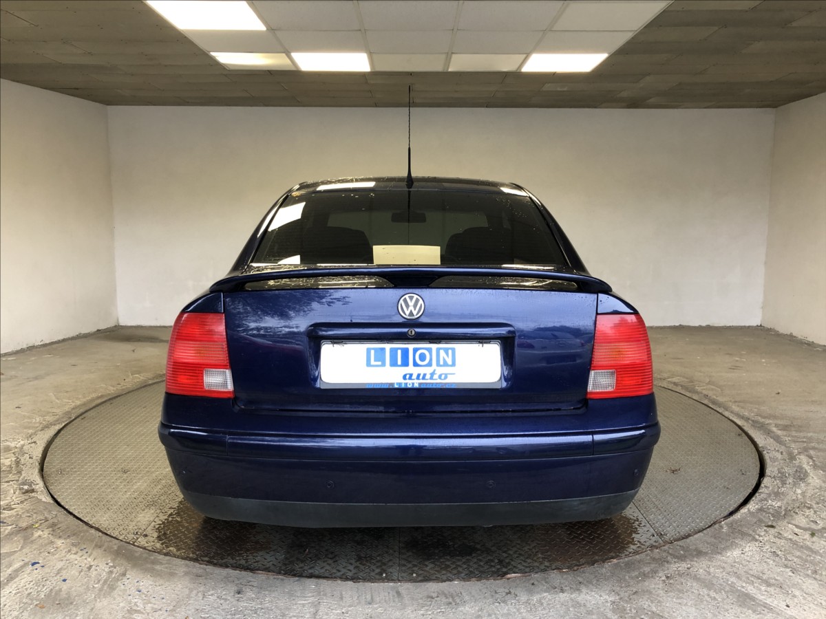 volkswagen-passat-1-8-t-20v - 5
