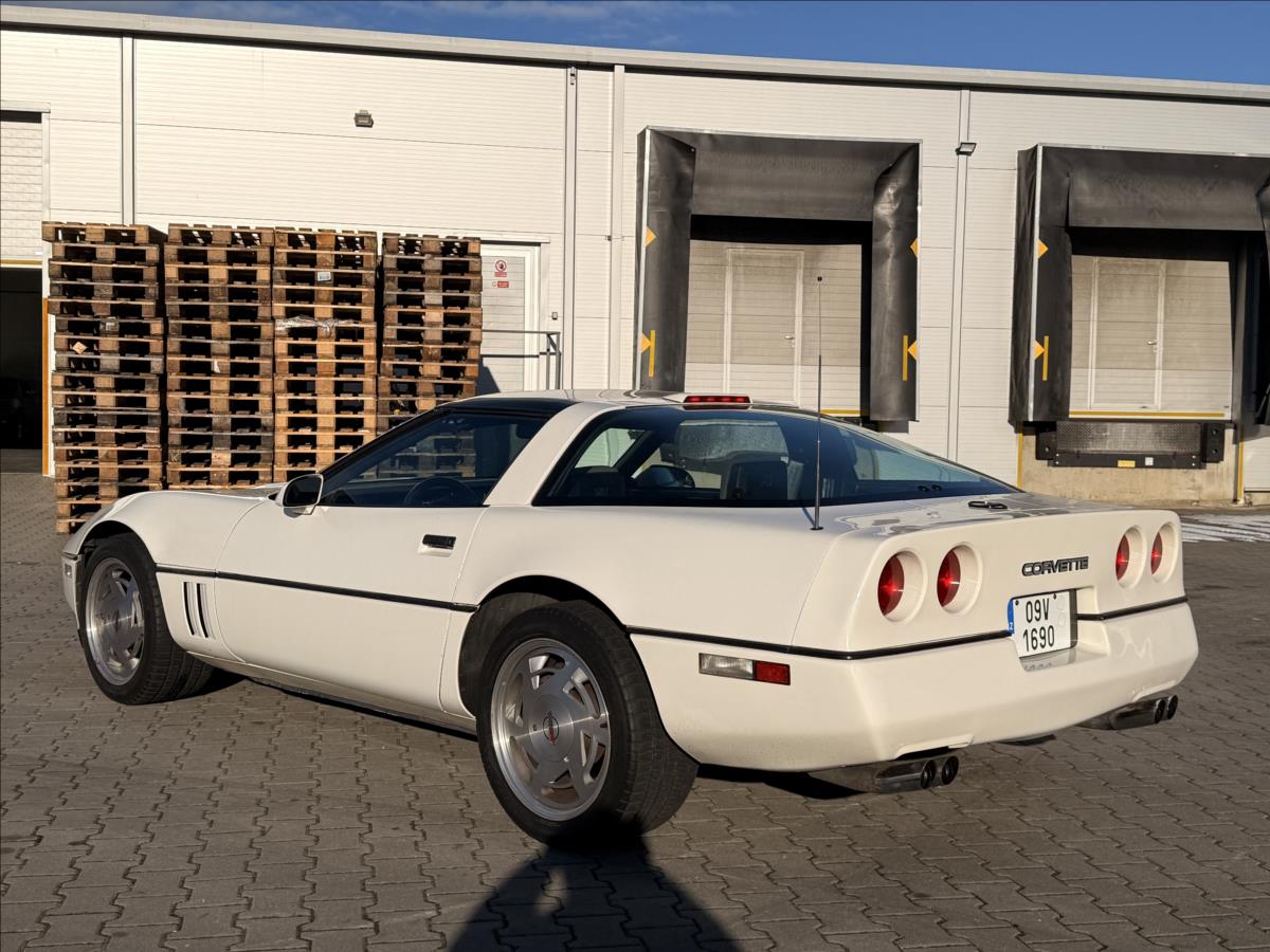 chevrolet-corvette-5-7-c4-po-renovaci - 7