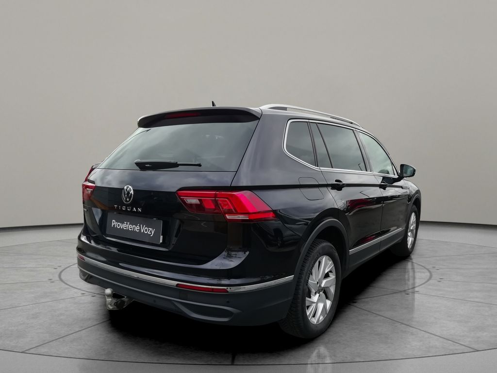 volkswagen-tiguan-allspace-1-5-tsi-dsg-life-110-kw - 1