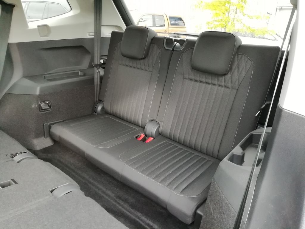 volkswagen-tiguan-allspace-1-5-tsi-dsg-life-110-kw - 6