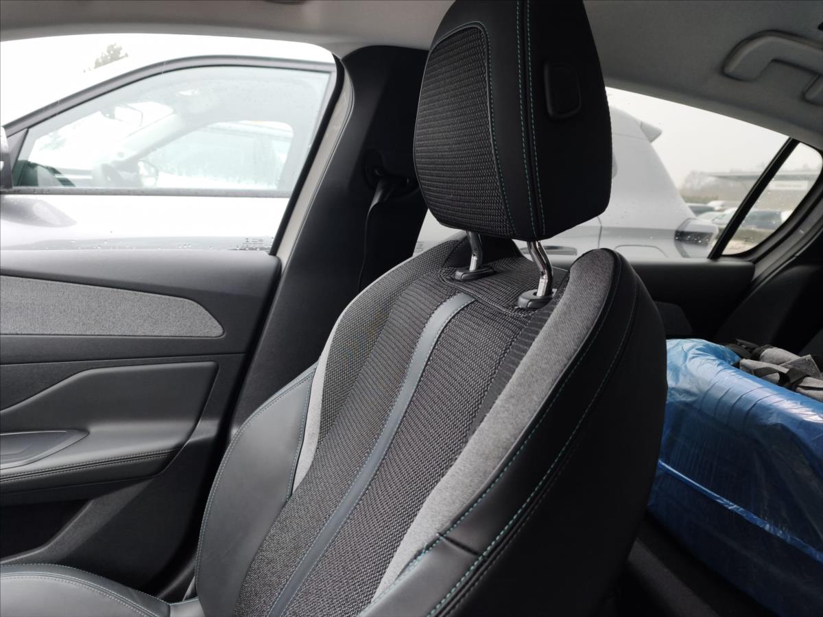 peugeot-308-1-2-allure - 3