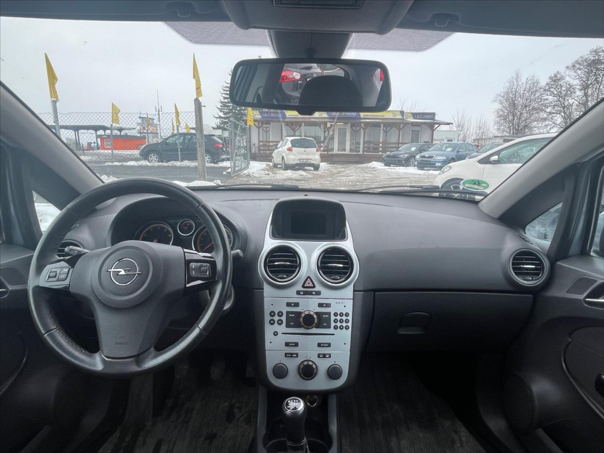 opel-corsa-1-2-i - 6