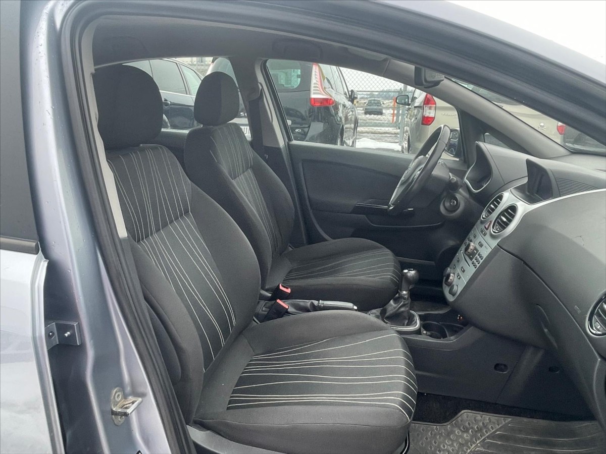 opel-corsa-1-2-i - 9