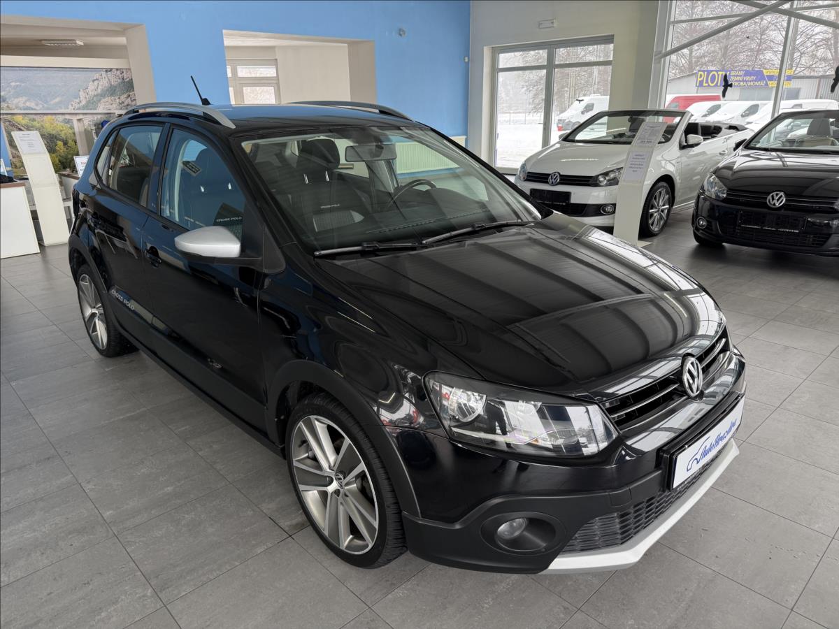 Volkswagen Polo 1,2   CROSS 77kW SERVISNÍ KNÍŽKA