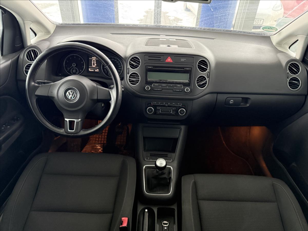 volkswagen-golf-plus-1-2-tsi-77kw-serviska - 8
