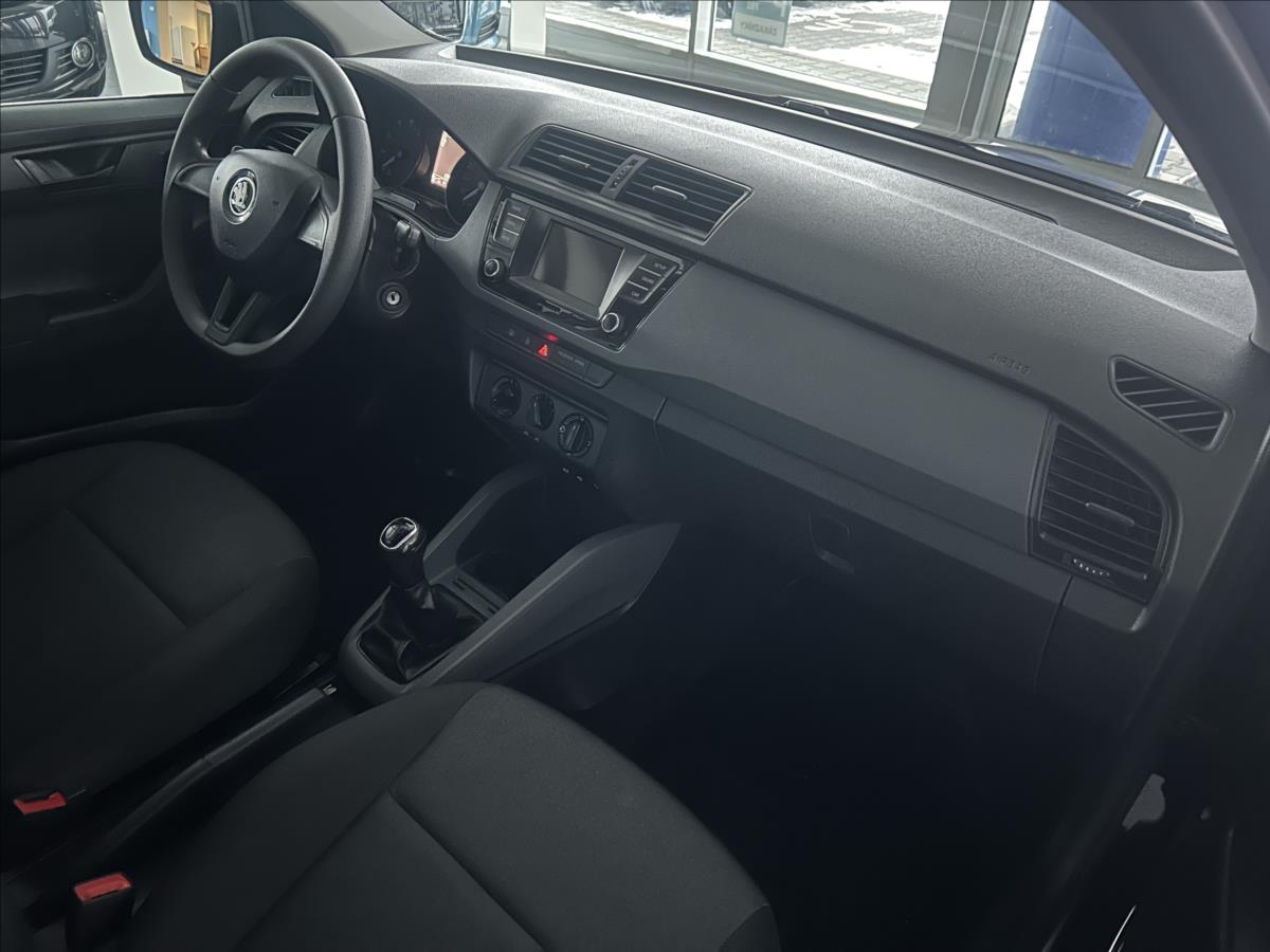 skoda-fabia-1-0-tsi-70kw - 8