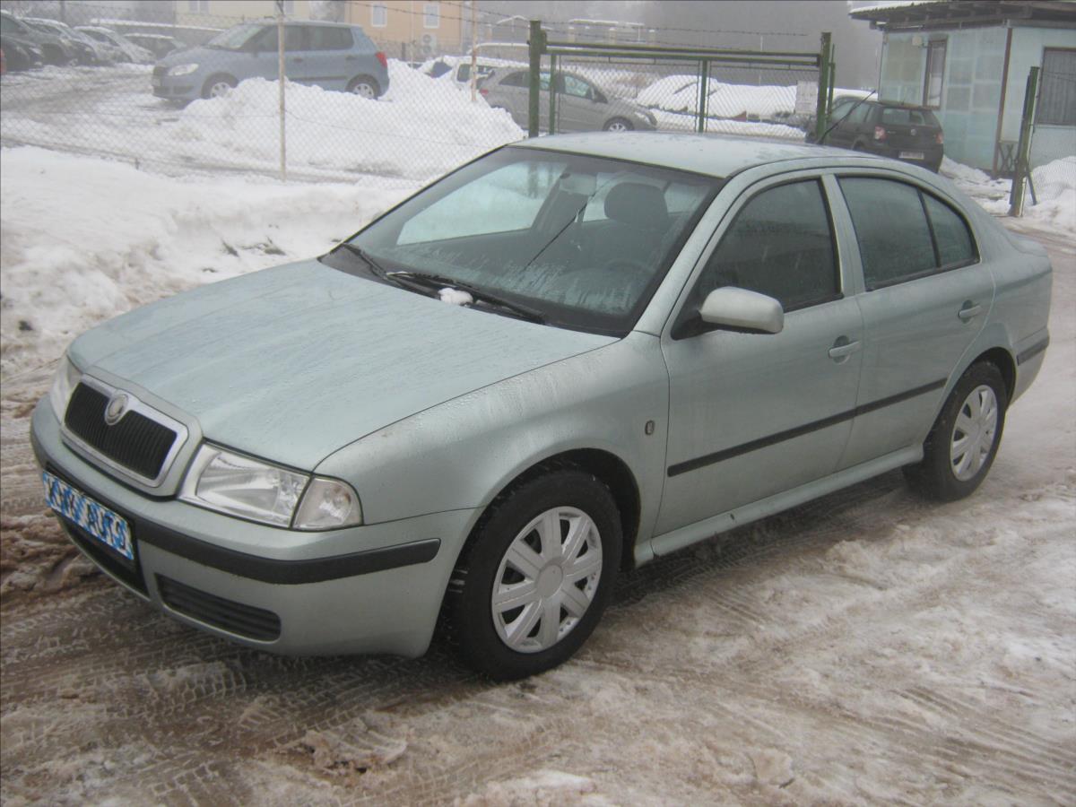 skoda-octavia-1-6 - 1
