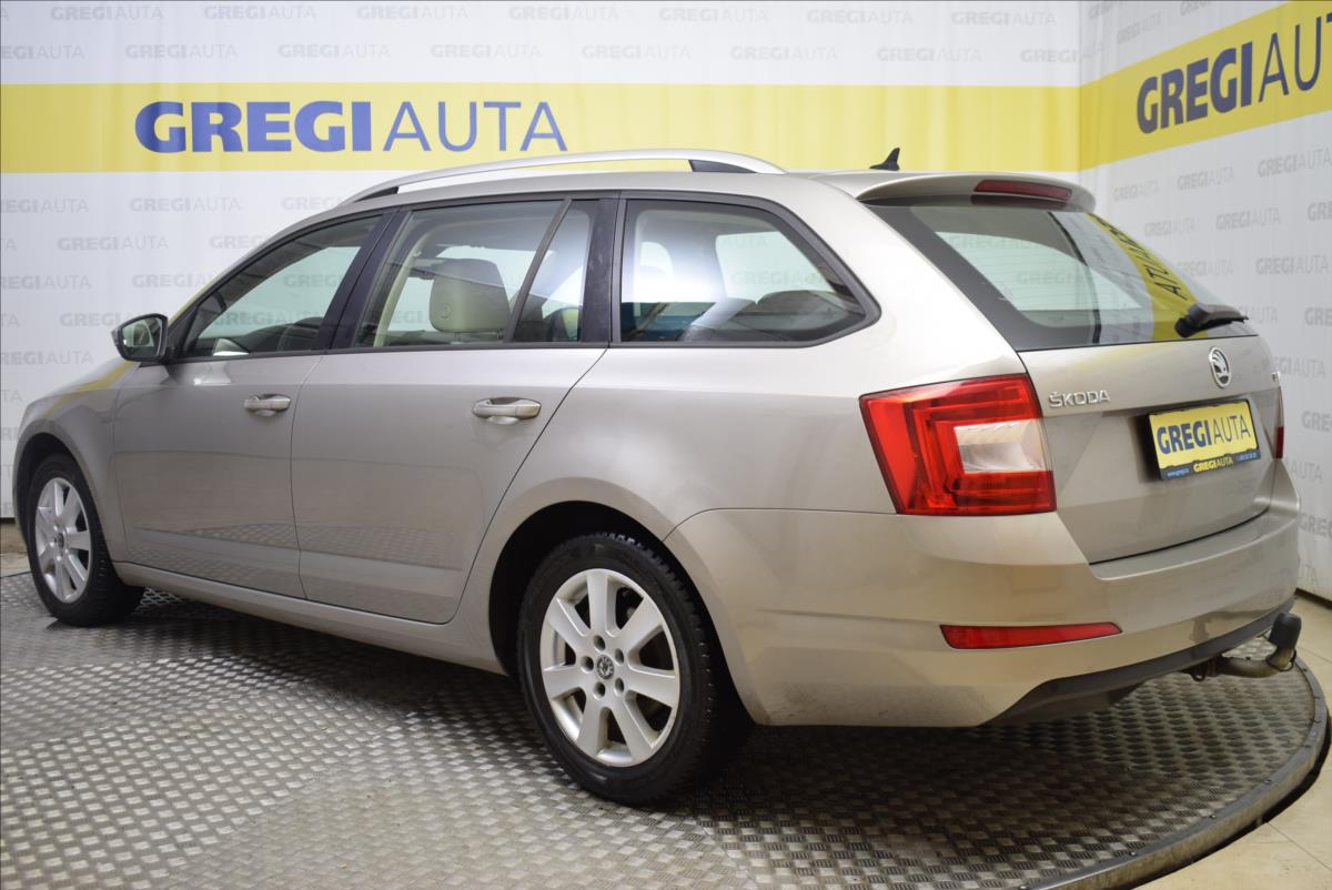 skoda-octavia-2-0-tdi-po-servisu-super-stav - 5