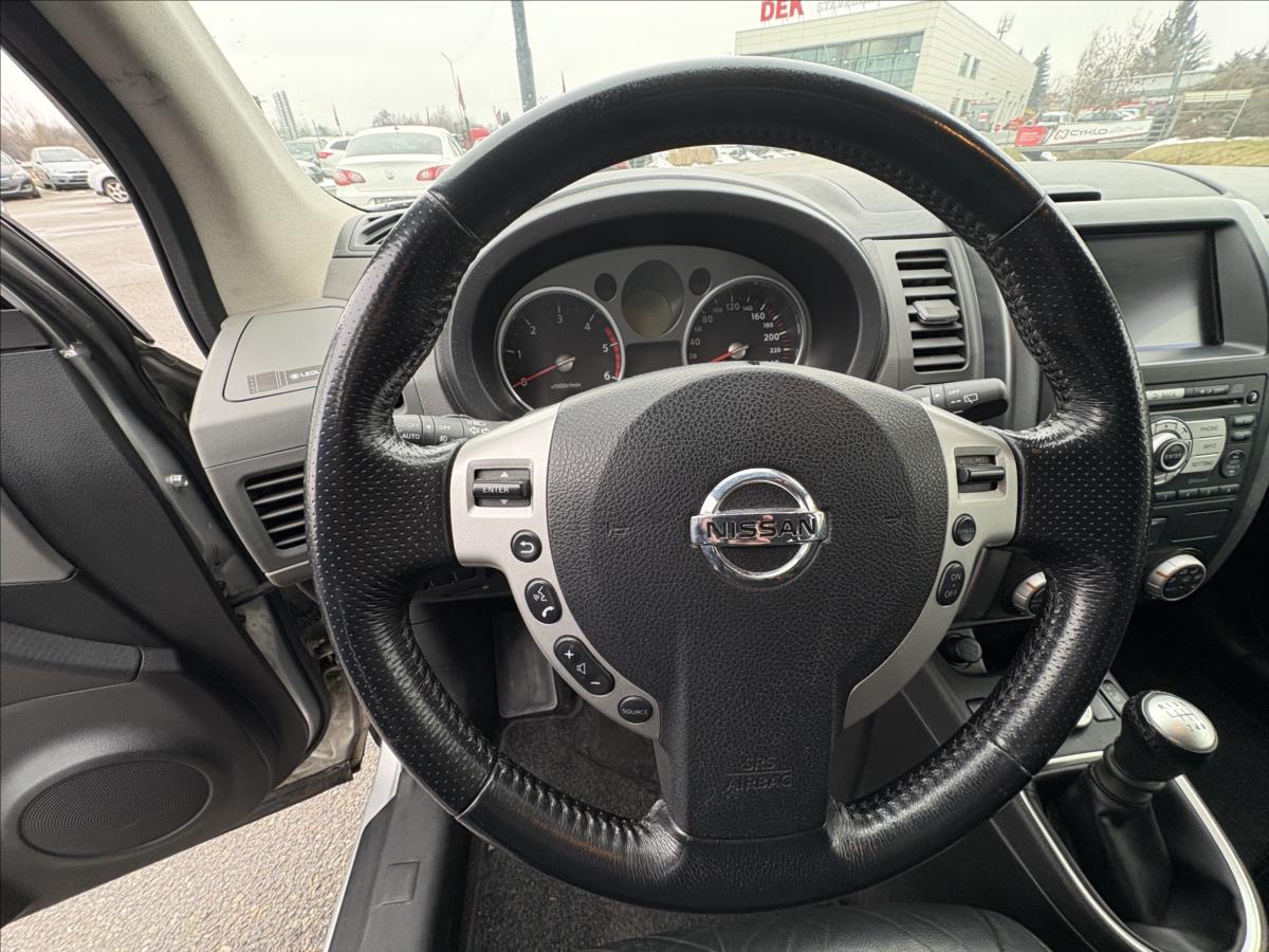 nissan-x-trail-2-0-dci-127kw-4x4-vybava-or-km - 5