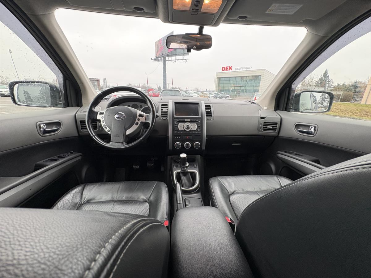 nissan-x-trail-2-0-dci-127kw-4x4-vybava-or-km - 7