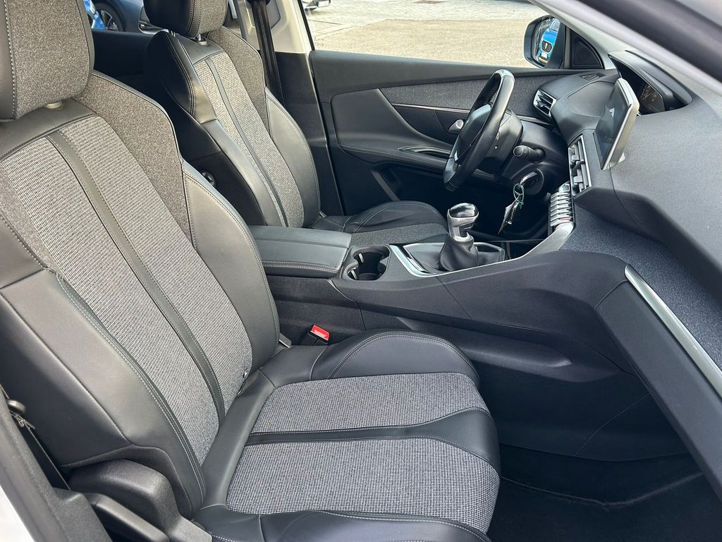 peugeot-3008 - 7