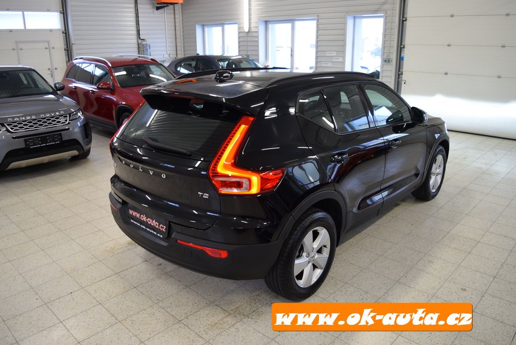 volvo-xc40-t2-momentum-automat-dph - 5