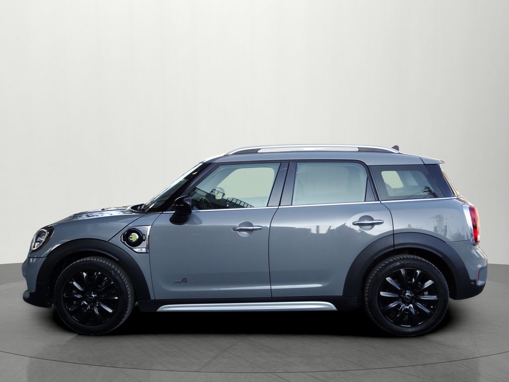 mini-countryman-cooper-1-5-se-all4-a-t-hybrid - 1
