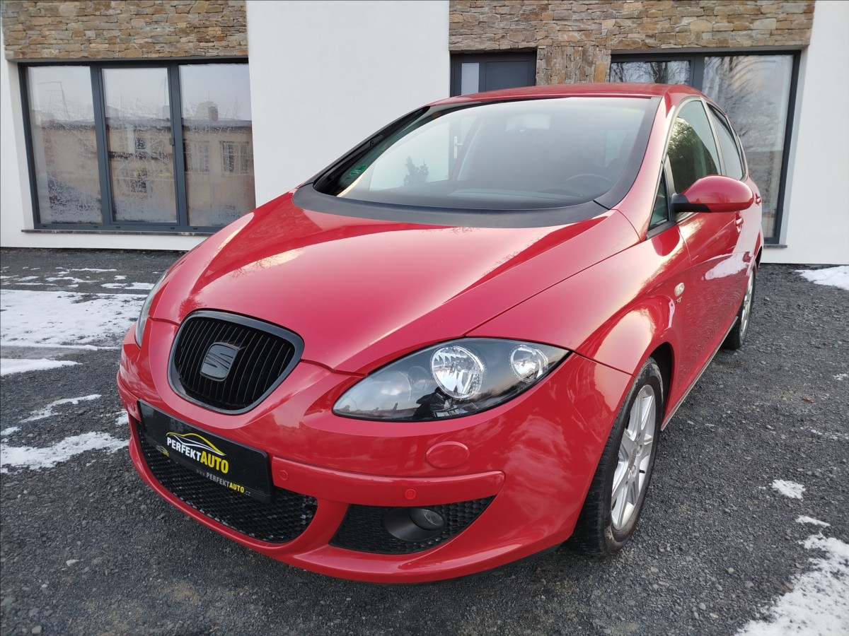 Seat Altea 2,0 i 110kW, AUTOMAT