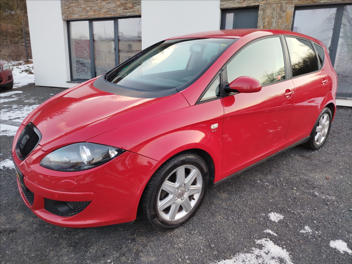 seat-altea-2-0-i-110kw-automat - 1