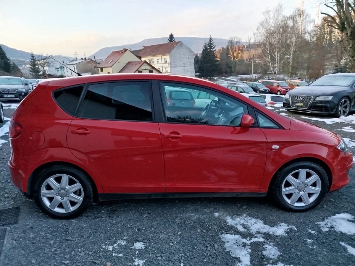 seat-altea-2-0-i-110kw-automat - 6