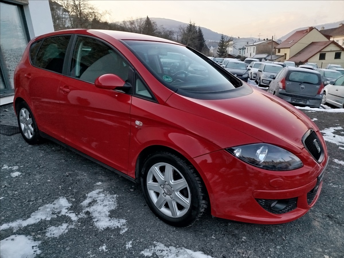 seat-altea-2-0-i-110kw-automat - 7