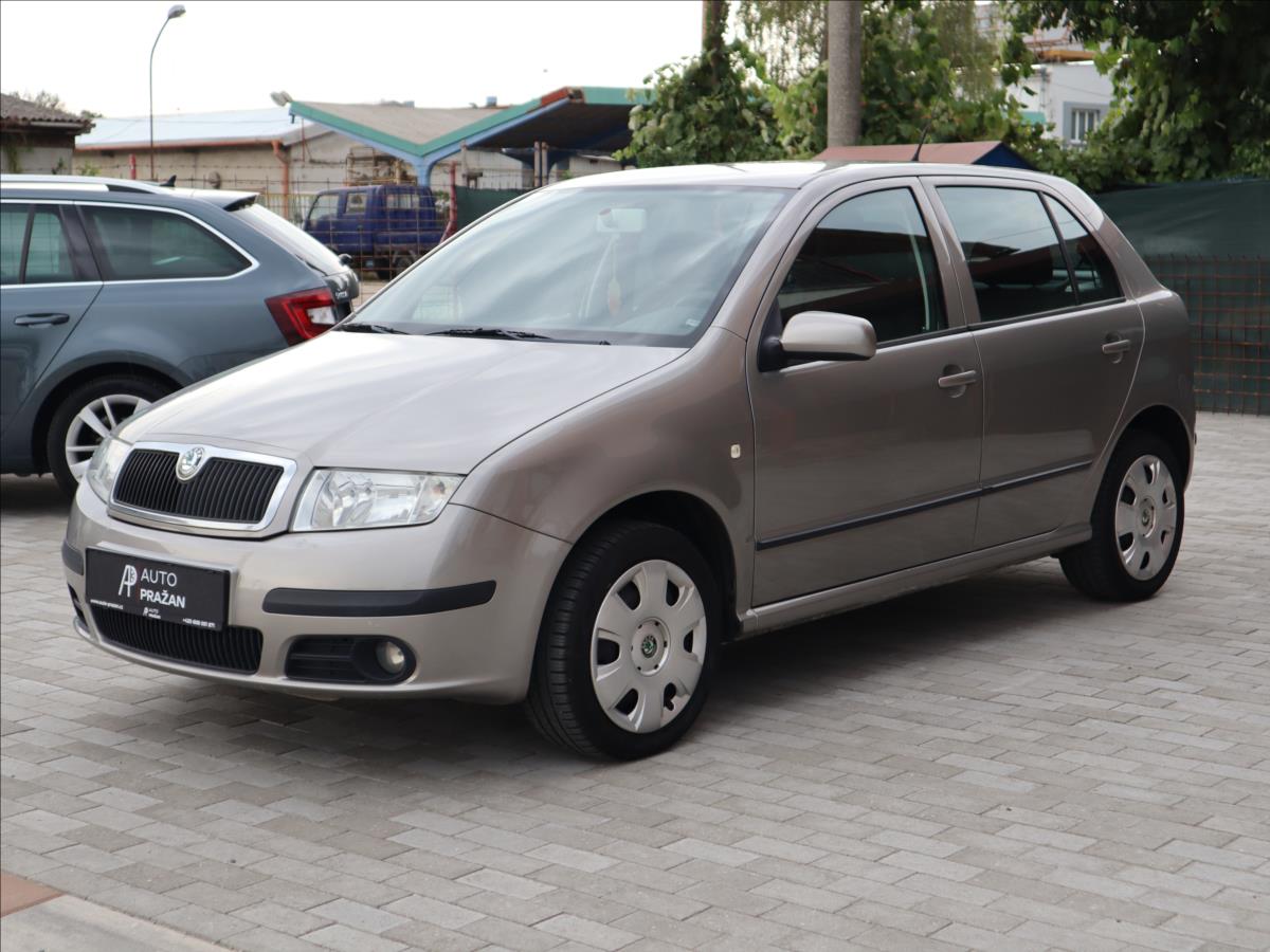 skoda-fabia-1-4-16v-ambiente-klima - 2