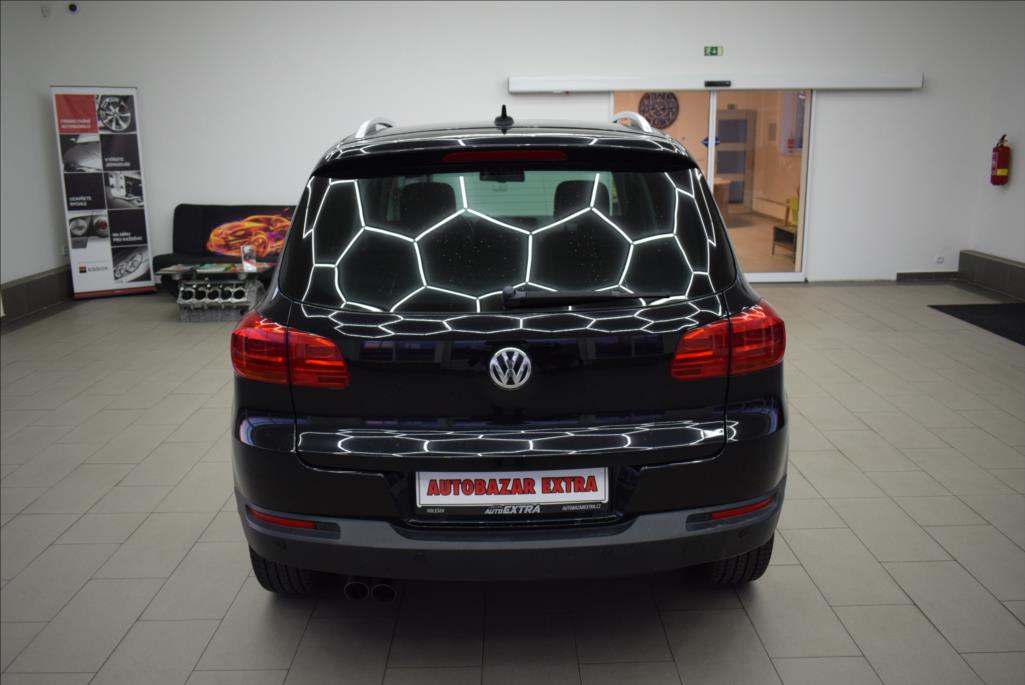 volkswagen-tiguan-2-0-tdi-sport-style-dsg-xen - 6