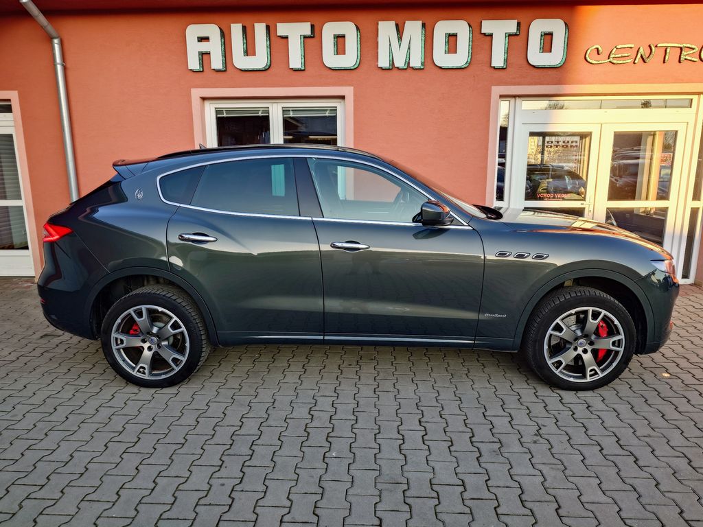 maserati-levante-s-3-0-316-kw - 4