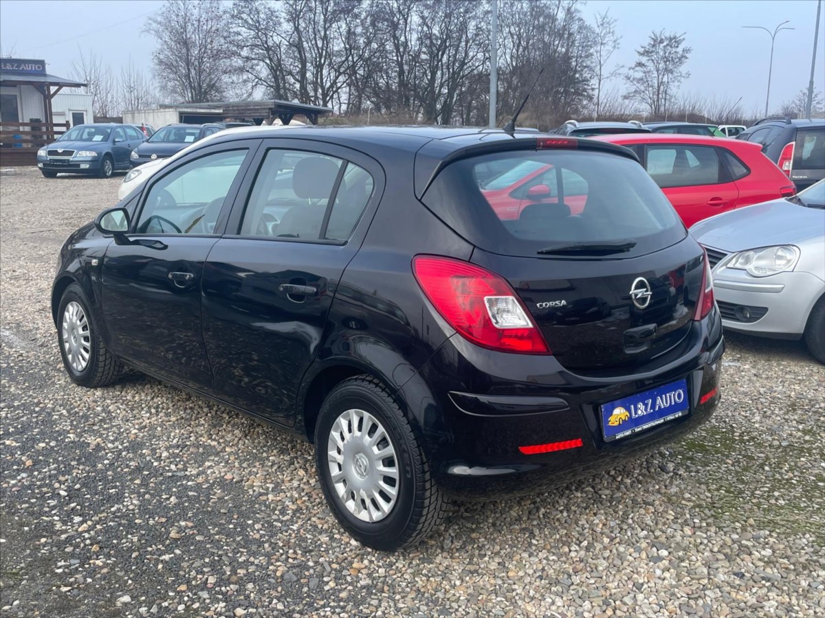 opel-corsa-1-2-i - 3