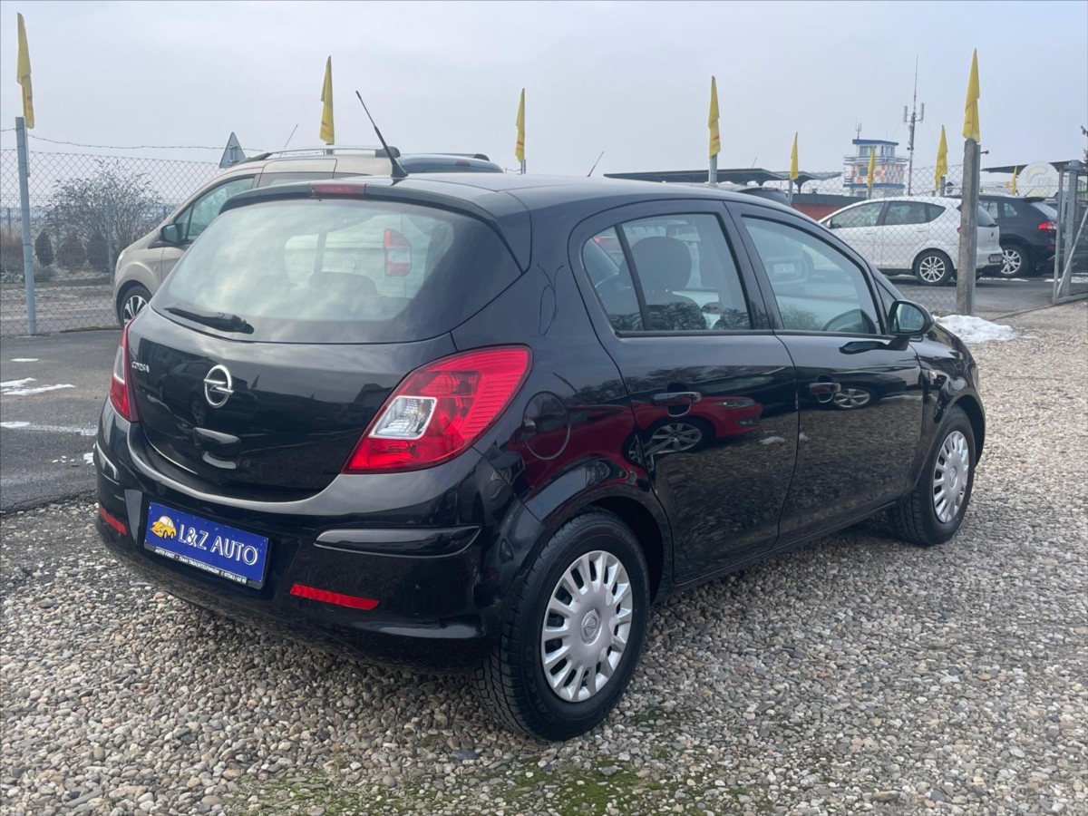 opel-corsa-1-2-i - 5