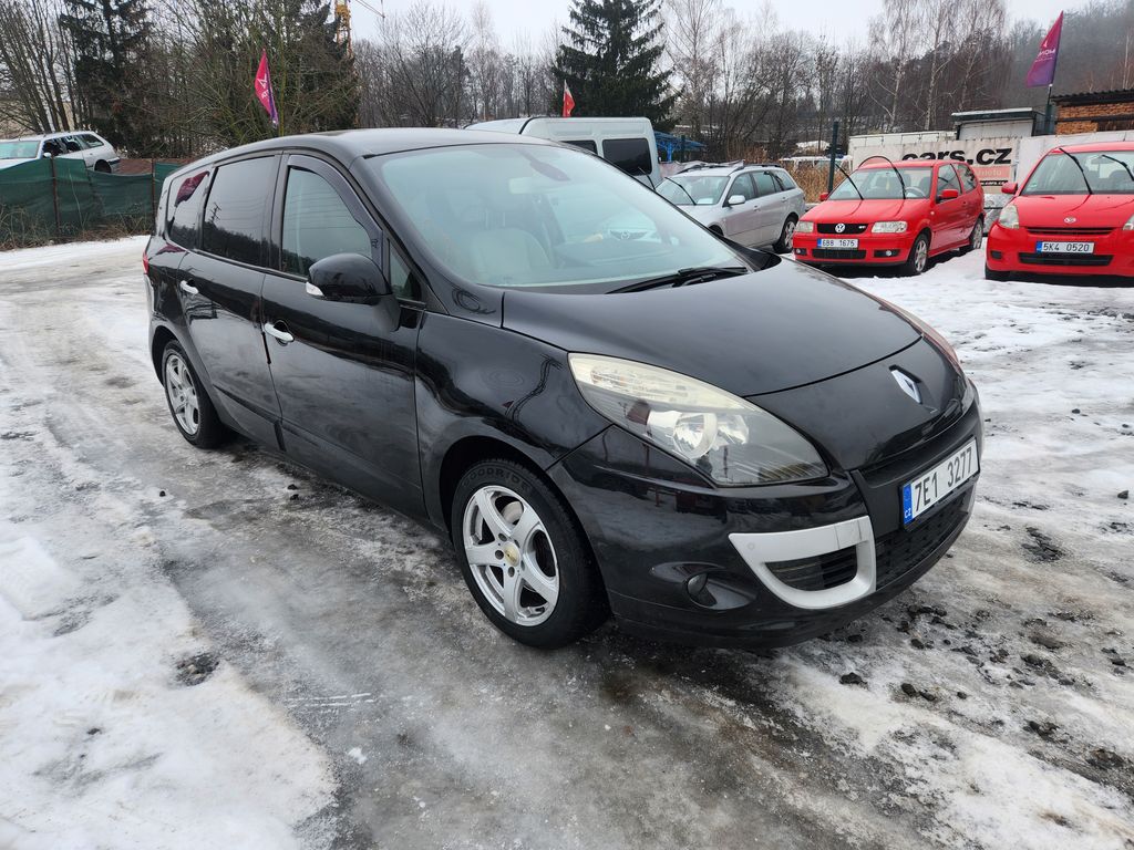 renault-grand-scenic-1-6-dci - 2