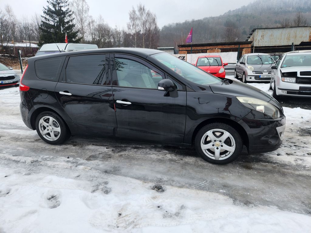 renault-grand-scenic-1-6-dci - 3