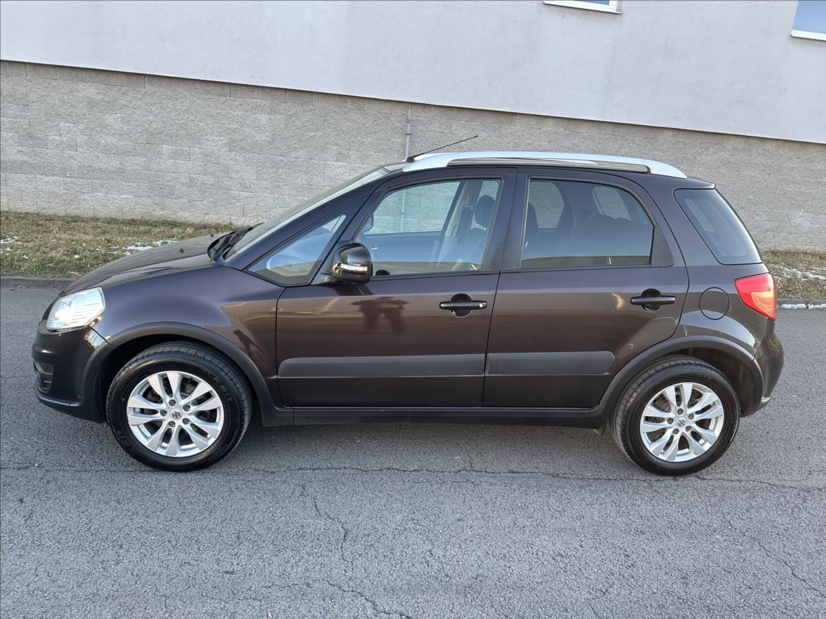 suzuki-sx4-1-6-4x4-style - 7