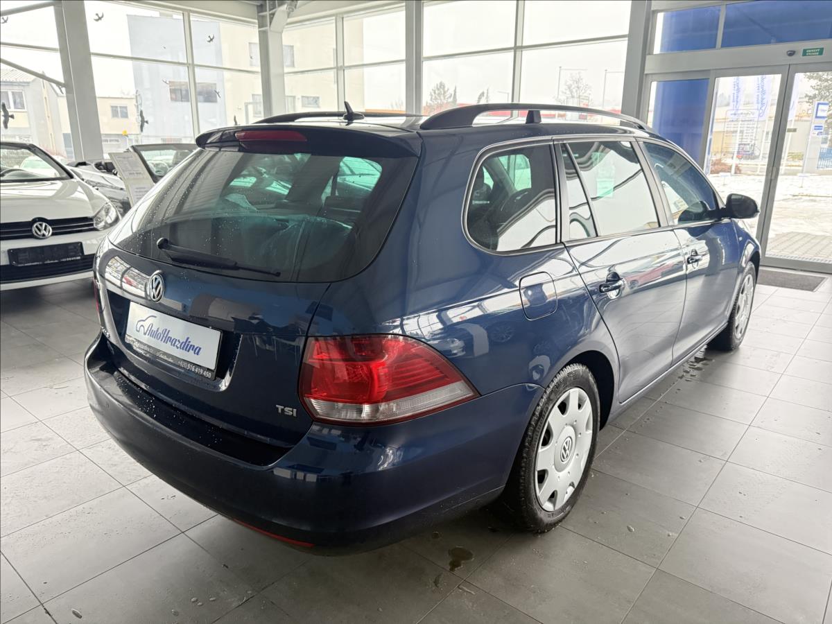 volkswagen-golf-1-2-tsi-77kw-match-serviska - 5